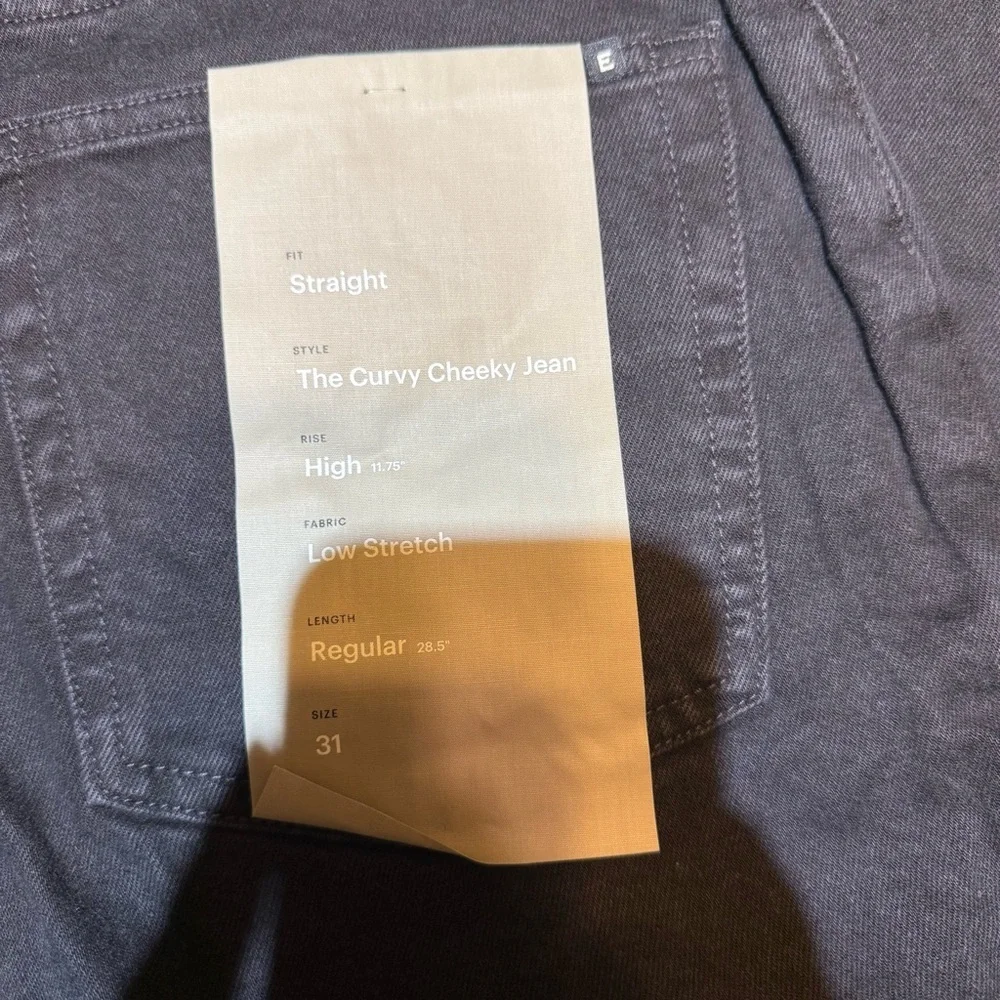 Everlane The Curvy Cheeky Jean Black Size 31 Regular NWT - Picture 8 of 9
